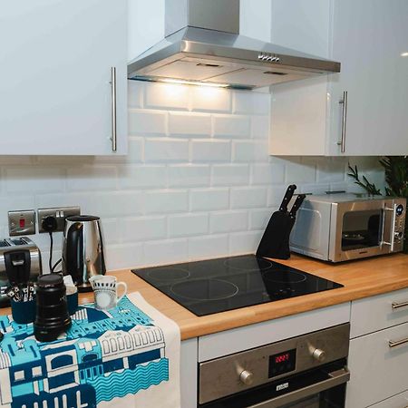 George House Modern Apartments By Vichy Kingston upon Hull Exteriör bild